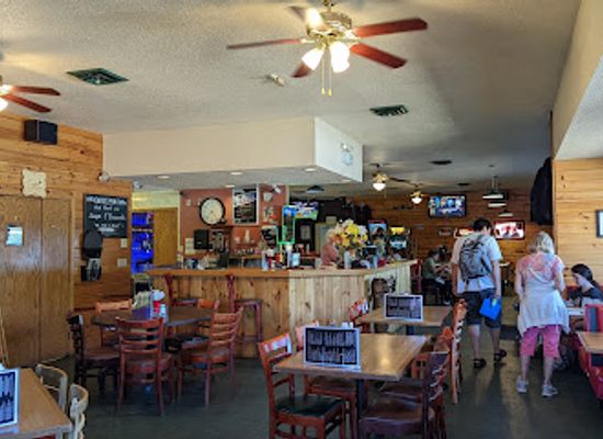 minnesota/itasca-state-park/bar/knob-kettle-restaurant-and-lounge