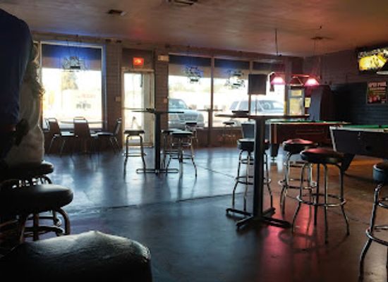 arizona/black-mesa/bar/hambone-sports-bar