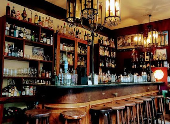 germany/cologne/bar/barfly
