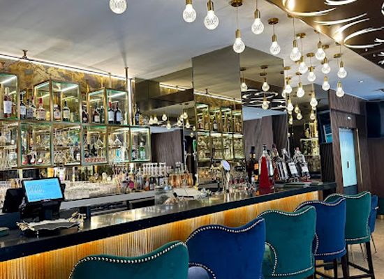 singapore/little-india/bar/lofty-peaks