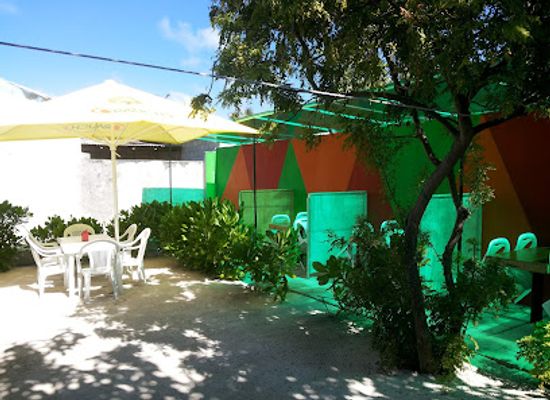maldives/guraidhoo-island/bar/the-island-bite