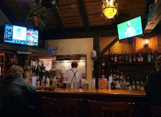 massachusetts/metrowest/bar/burnam-s-pub-house