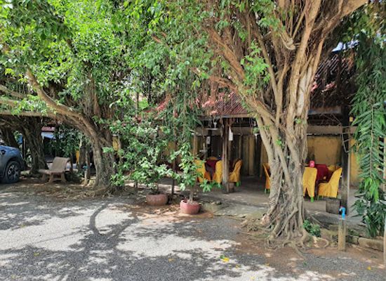 cambodia/pursat/bar/borey-thmey-restaurant-pursat-province