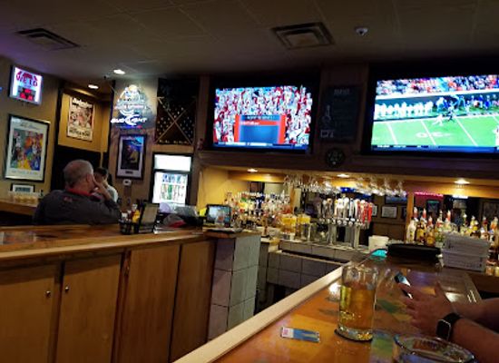 kansas/eastern-kansas/bar/paul-jack-s-tavern
