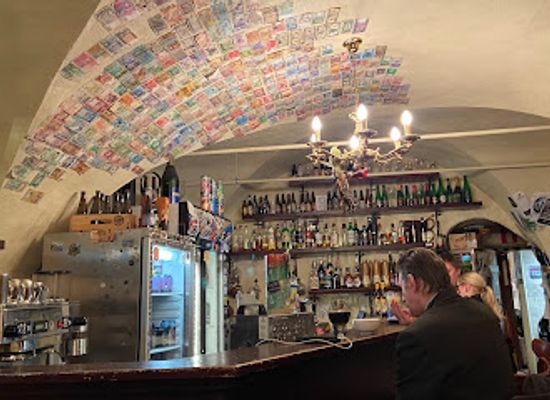 estonia/tallinn/bar/koht