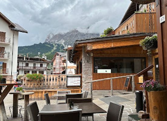 italy/cortina-d-ampezzo/bar/enoteca-baita-fraina