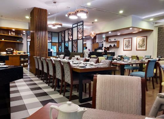 brunei/bandar-seri-begawan/bar/tasek-brasserie