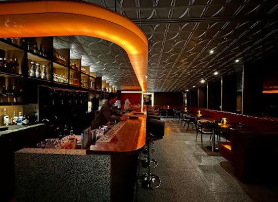 philippines/manila/bonifacio-global-city-bgc/bar/out-of-office-bgc