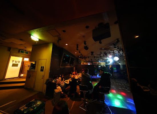 japan/mikawa/bar/public-house-boston-club