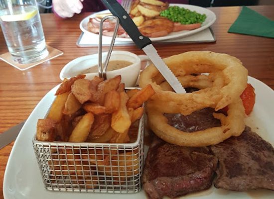 united-kingdom/clwyd/restaurant/the-crown-inn