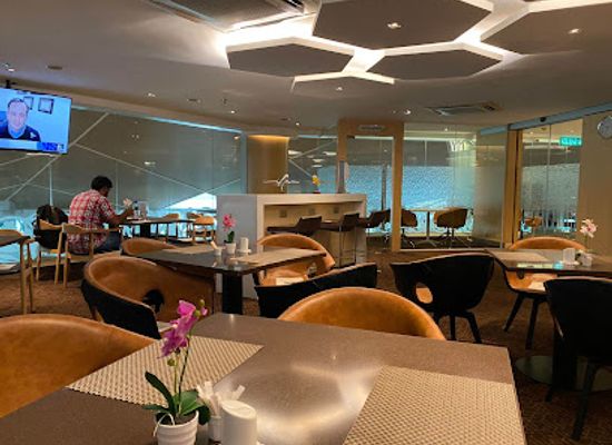 brunei/mukim-labu/bar/royal-brunei-business-class-lounge