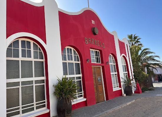 namibia/luderitz/bar/barrels-pub-restaurant