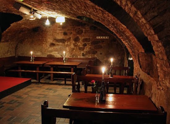 denmark/helsingor/bar/holger