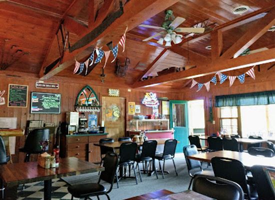 wisconsin/eastern-ridges-and-lowlands/bar/the-black-oak-inn
