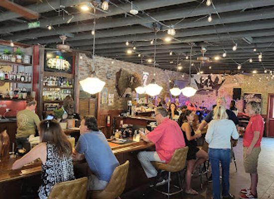 arizona/tonto-national-forest/bar/pinewood-tavern
