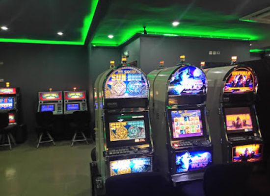chad/n-djamena/bar/palace-sports-bar-casino
