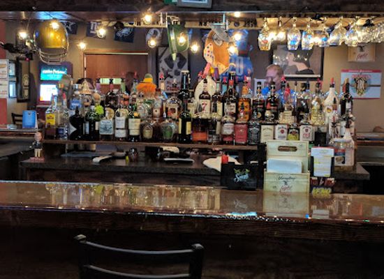 ohio/maumee-valley/bar/next-door-pub-grub
