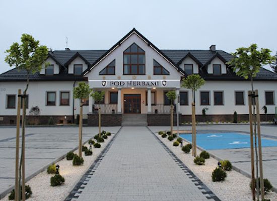 poland/lesser-poland/bar/restauracja-hotel-pod-herbami