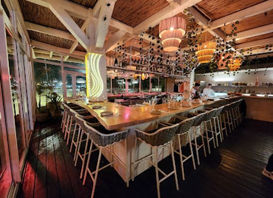 israel/ashdod/bar/avroom