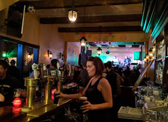 california/san-francisco/north-beach/bar/maggie-mcgarry-s