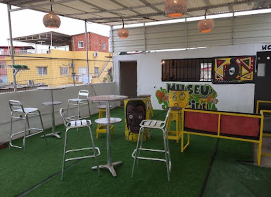 angola/luanda/ingombota/bar/bar-da-dipanda