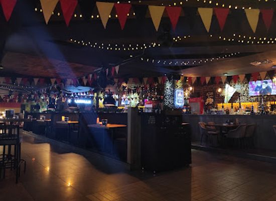 kyrgyzstan/bishkek/bar/munchen-pub