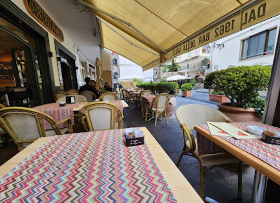 italy/amalfi/bar/bar-della-valle
