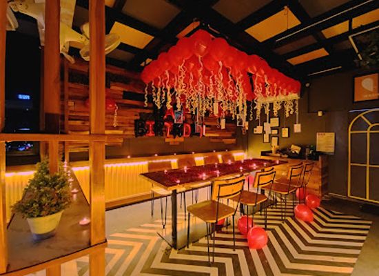 india/rajkot/bar/size-zero-roof-top-lounge