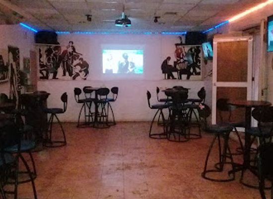 mexico/costa-chica/bar/hole-s-center-discotheque