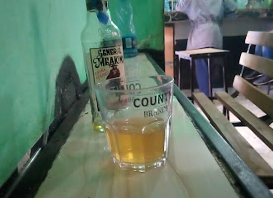 kenya/tsavo-national-park/bar/green-neon2