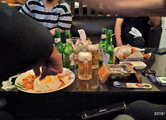 indonesia/jakarta/north-jakarta/bar/bier-n-flugel