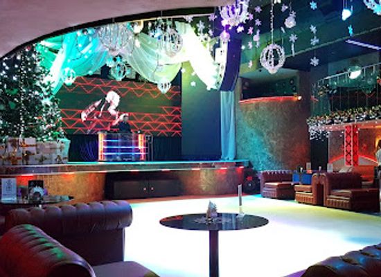 ukraine/sloboda-ukraine/bar/night-club-bolero