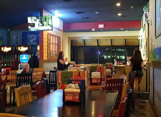 florida/mount-dora/bar/froggers-grill-and-bar