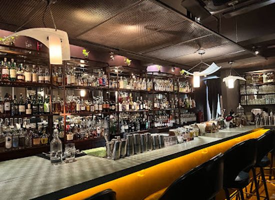 malaysia/central-region/bar/soma-cocktail-bar