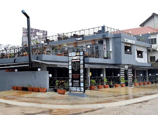 benin/oueme/bar/times-cafe-bar-grill