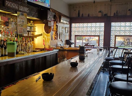 wyoming/platte-county/bar/landmark-bar