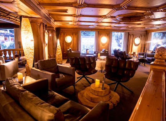 switzerland/zermatt/bar/alpenhof-bar-cigar-lounge