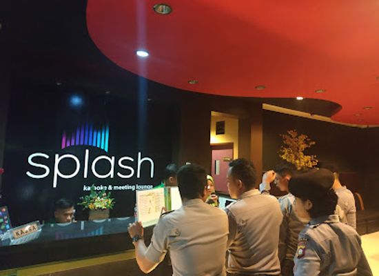 indonesia/gorontalo/bar/splash-karaoke-and-lounge