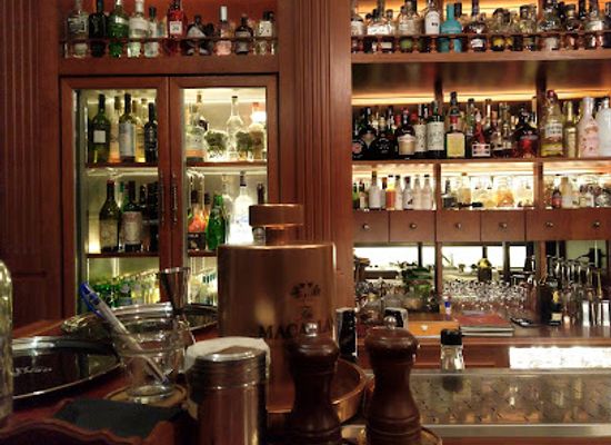 bulgaria/varna/bar/tasting-room-premium-spirits-cocktails