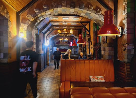 azerbaijan/baku/nizami-street/bar/konti-pub-and-restaurant-baku