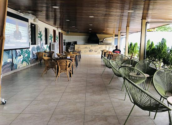 equatorial-guinea/bioko-island/bar/faccia-luna-lounge