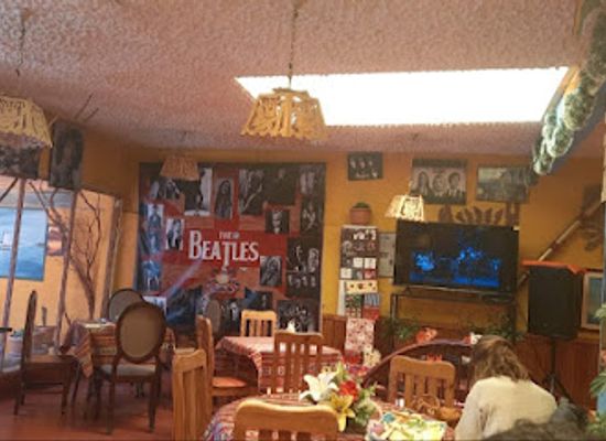 bolivia/copacabana/bar/restaurant-la-fortaleza-del-sabor