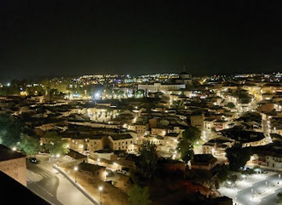spain/toledo/casco-historico/bar/terraza-miradero