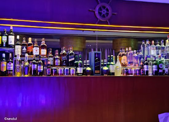 bangladesh/chittagong-hill-tracts/bar/sayeman-sunset-bar-service
