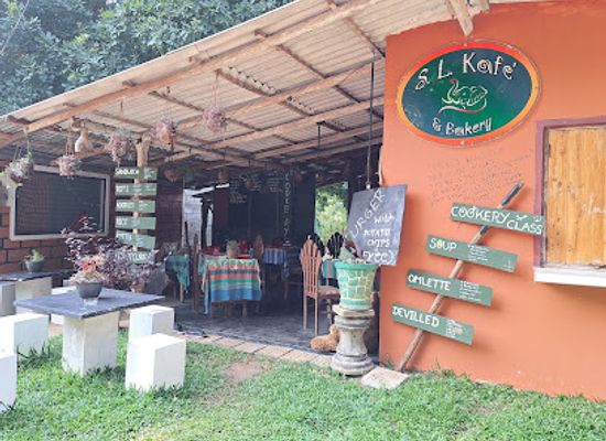sri-lanka/cultural-triangle/bar/s-l-k-afe
