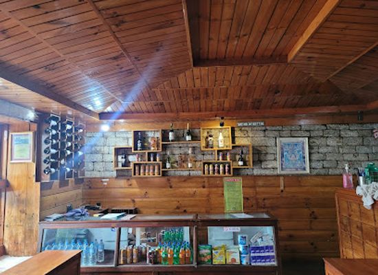 nepal/namche-bazaar/bar/thaktok-restaurant