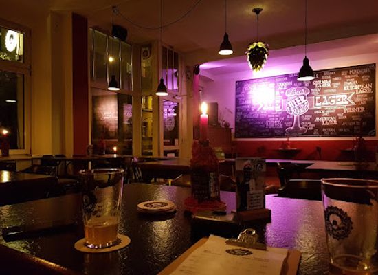 germany/leipzig/connewitz/bar/dr-hops-craft-beer-bar