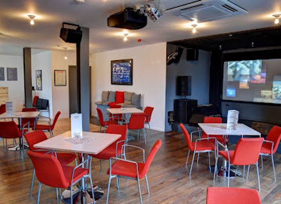 united-kingdom/leeds/chapel-allerton/bar/the-woods-leeds