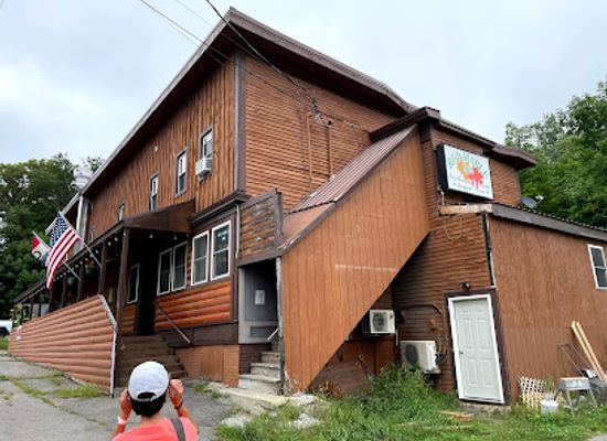 maine/piscataquis-county/bar/red-maple-inn