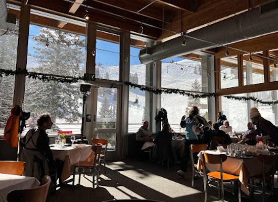 utah/snowbird-ski-resort/bar/collins-grill